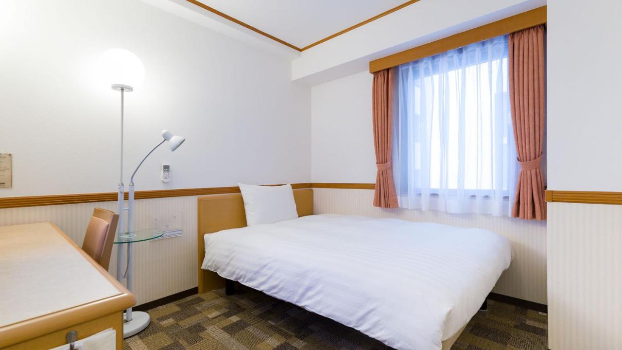 Toyoko Inn Okinawa Naha Kokusai-Dori Miebashi-Eki Dış mekan fotoğraf