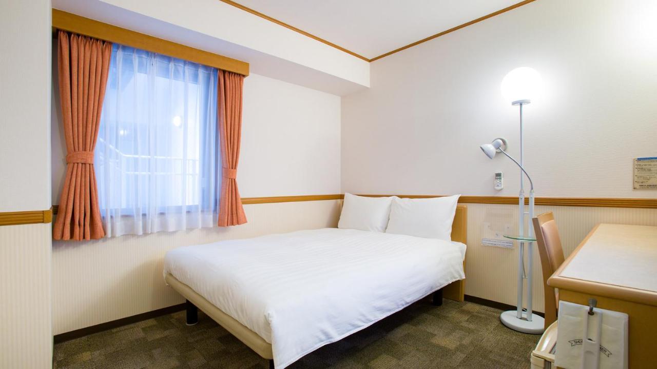Toyoko Inn Okinawa Naha Kokusai-Dori Miebashi-Eki Dış mekan fotoğraf