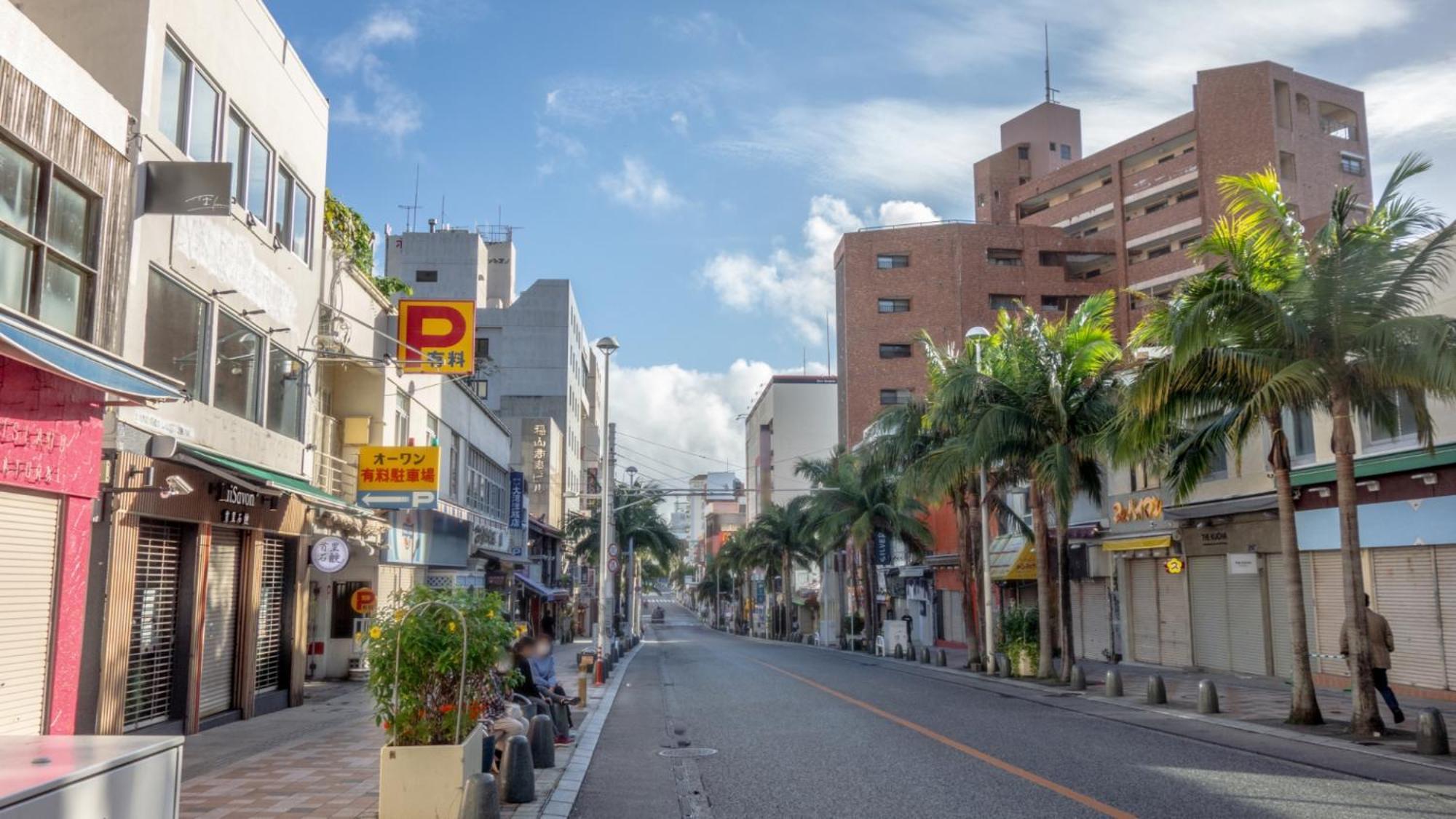 Toyoko Inn Okinawa Naha Kokusai-Dori Miebashi-Eki Dış mekan fotoğraf
