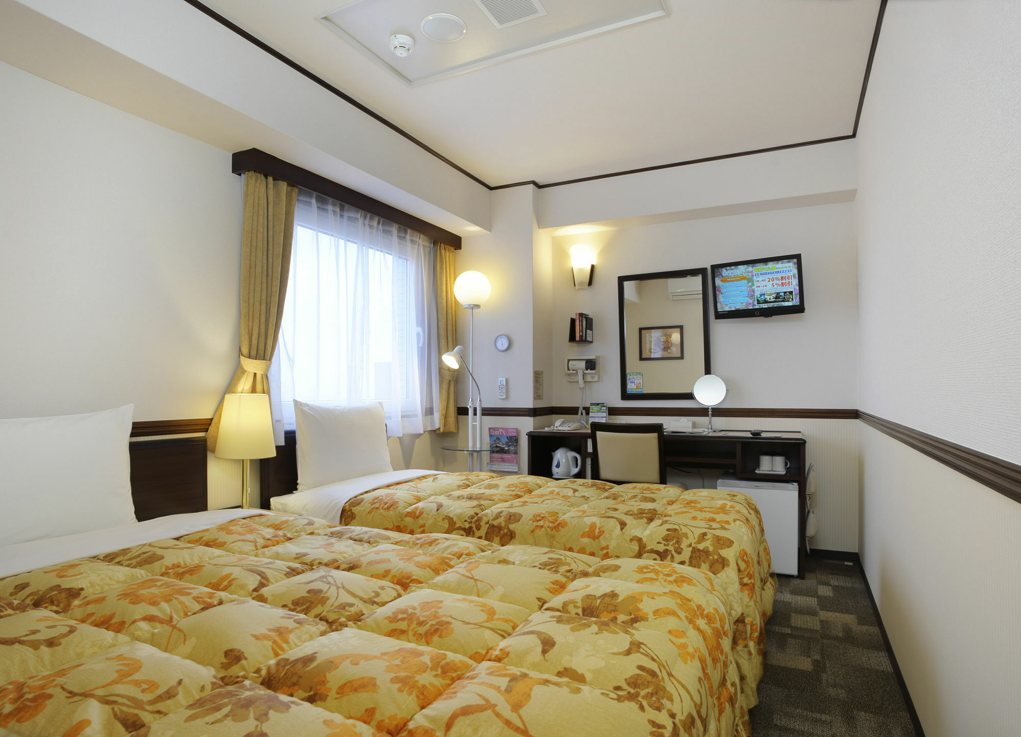 Toyoko Inn Okinawa Naha Kokusai-Dori Miebashi-Eki Dış mekan fotoğraf