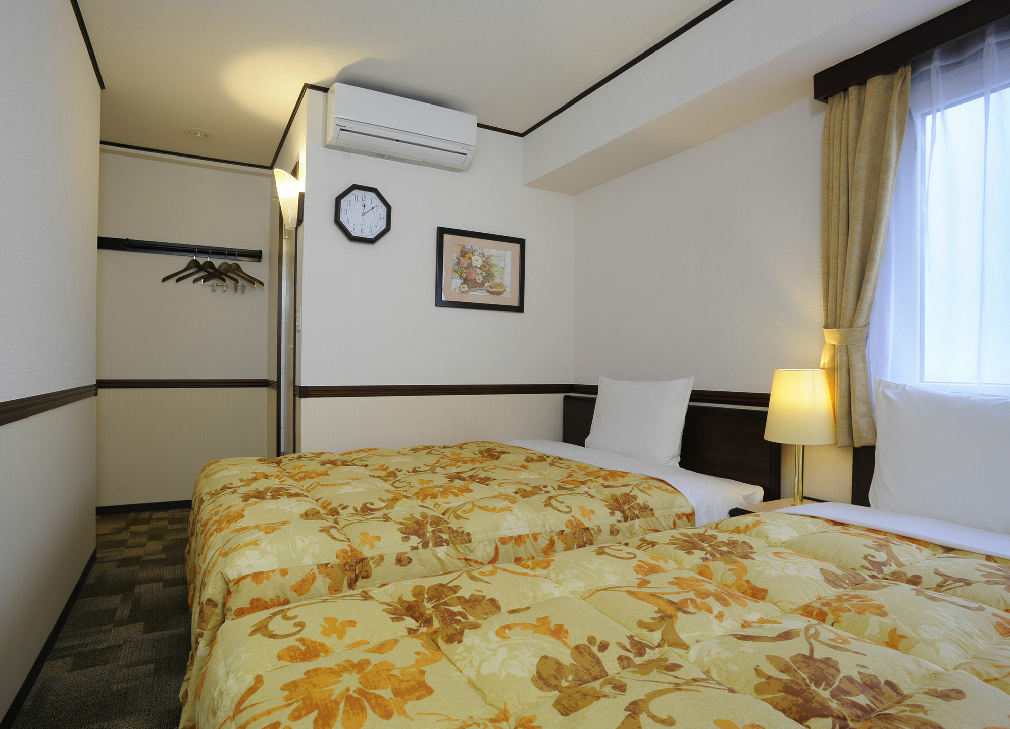 Toyoko Inn Okinawa Naha Kokusai-Dori Miebashi-Eki Dış mekan fotoğraf